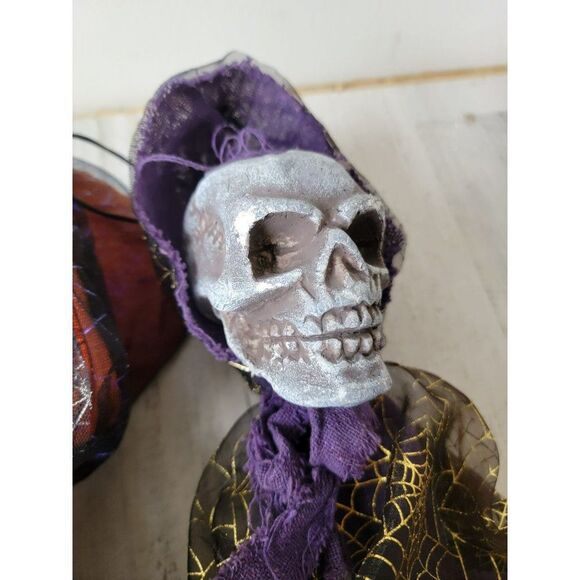 Spider web Grim Reaper AS IS hanging skeleton Halloween set decor - Picture 9 of 11